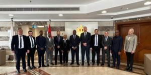 البنك المركزي يستقبل وفد فني من تنزانيا للتعرف على تجربته الناجحة في مجال الأمن السيبراني للقطاعات المالية والمصرفية