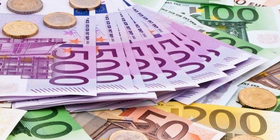 سعر اليورو اليوم الأحد 16 - 3 - 2025 في البنوك