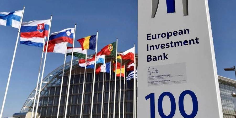 البنك الأوروبي لإعادة الإعمار يتوقع نمو الاقتصاد المصري إلى 3.8% بنهاية يونيو 2025